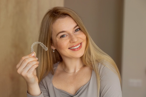 Adult Teeth Straightening: Is Invisalign® Right For You?